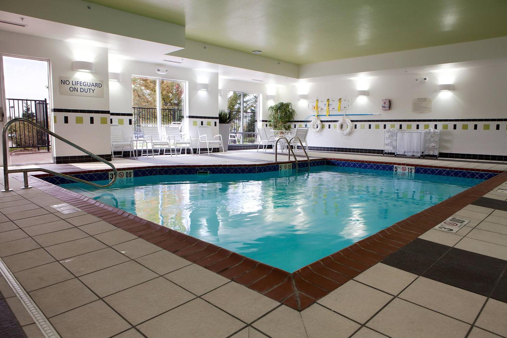 Fairfield Inn And Suites Flint Fenton מראה חיצוני תמונה